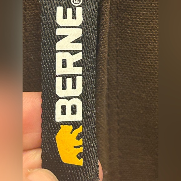 Berne Original Washed Quilt Lined Hooded Jacket in Bark 10-12 Med - Picture 4 of 8